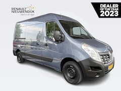 Renault Master - T33 2.3 dCi L2H2 / TREKHAAK / NAVIGATIE / CRUISE CONTROL / BIJRIJDERSSTOEL / PARKEERSENSOR