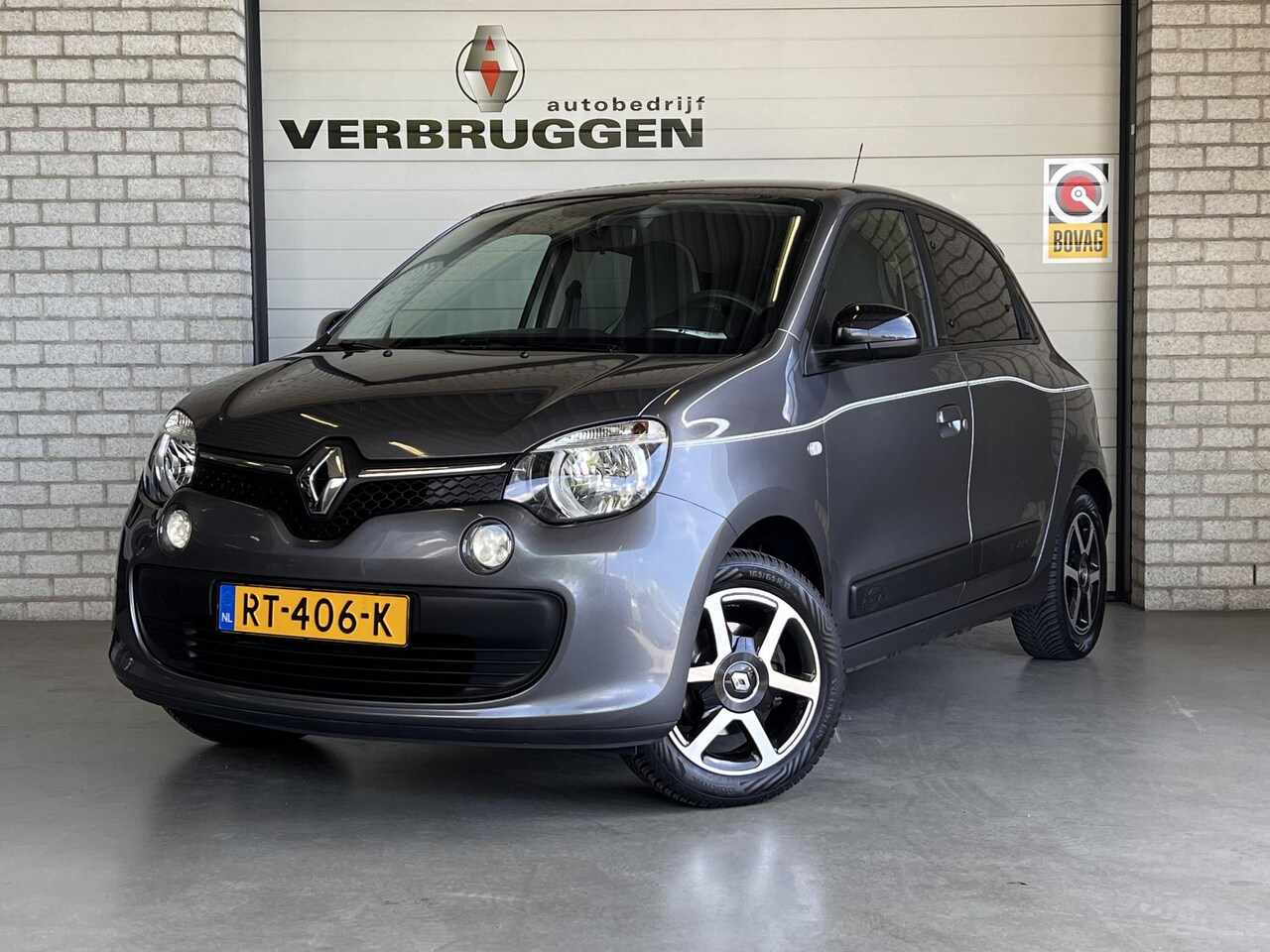 Renault Twingo - 1.0 SCe Limited | Automaat | All season | Cruise | LMV | All-in rijklaarprijs - AutoWereld.nl