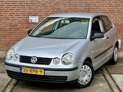 Volkswagen Polo - 1.2-12V Trendl |Stuurbkr |Nieuwe APK |CentraleDeurv