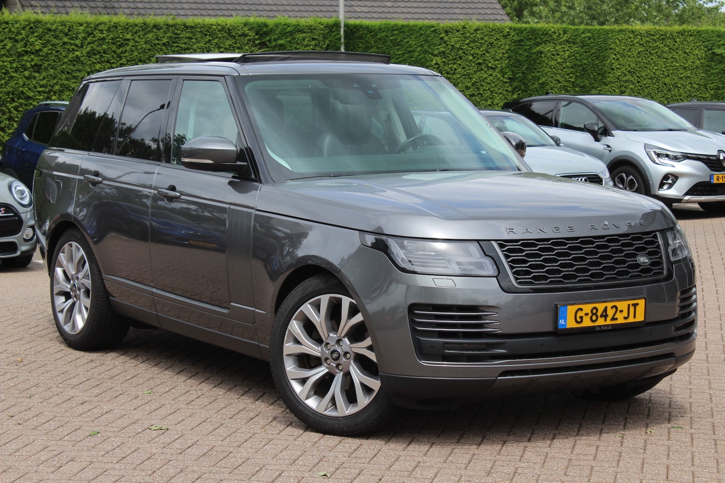 Land Rover Range Rover - 3.0 TDV6 Autobiography / Trekhaak / Panoramadak / Camera / Luchtvering / 21'' / Meridian / - AutoWereld.nl