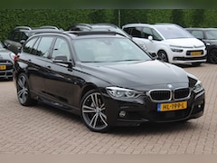 BMW 3-serie Touring - 340i xDrive M Sport / NL Auto / Panoramadak / 360Camera / Head-up / Keyless / 19'' / Harma