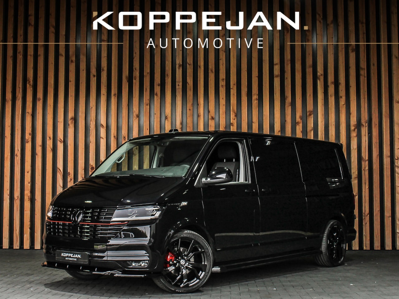 Volkswagen Transporter - 2.0 TDI 150PK Bestelwagen L2H1 | 2X SCHUIFDEUR MET SLUITHULP | NAVI | LED KOPLAMPEN | CARP - AutoWereld.nl