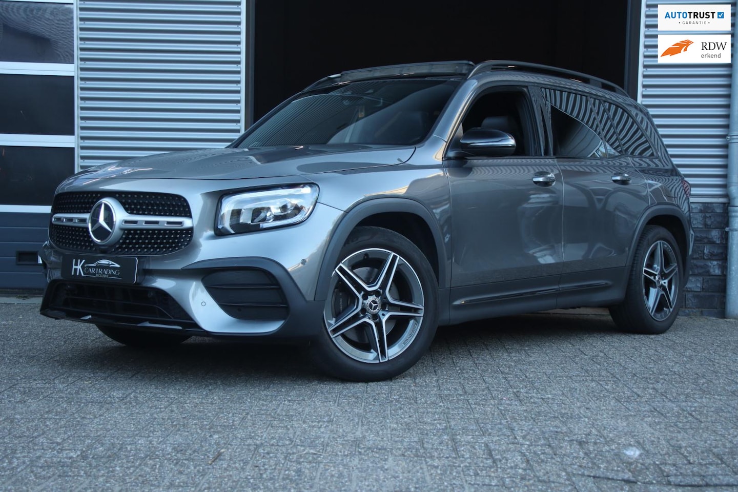 Mercedes-Benz GLB - 250 AMG|4Matic|Pano|Night|Sfeer|Cam| - AutoWereld.nl