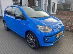 Volkswagen Up! - 1.0 move up Pano, Airco, Stoelverw. Navi