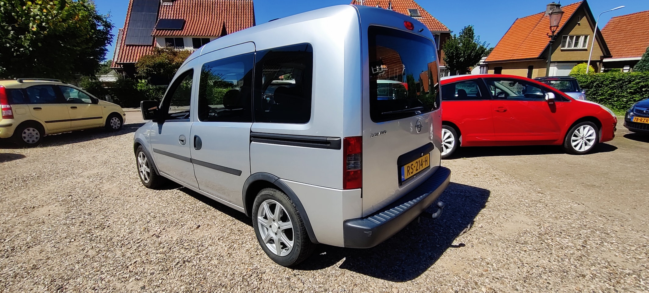 Opel Tour - 1.3 CDTI Enjoy 2 schuifdeuren, trekhaak, airco.