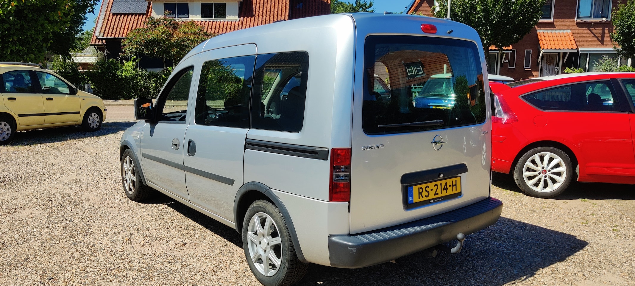 Opel Tour - 1.3 CDTI Enjoy 2 schuifdeuren, trekhaak, airco.