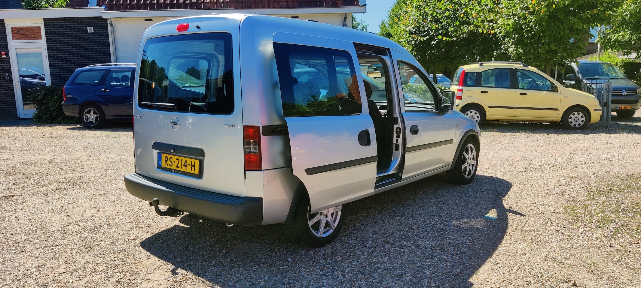 Opel Tour - 1.3 CDTI Enjoy 2 schuifdeuren, trekhaak, airco.