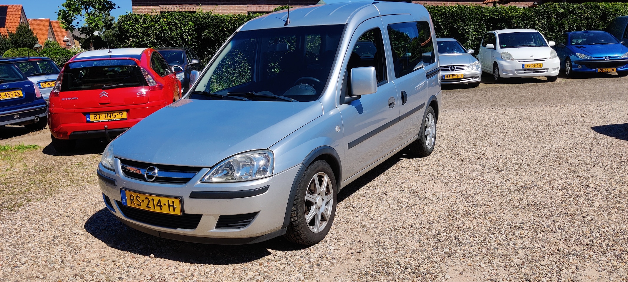 Opel Tour - 1.3 CDTI Enjoy 2 schuifdeuren, trekhaak, airco.