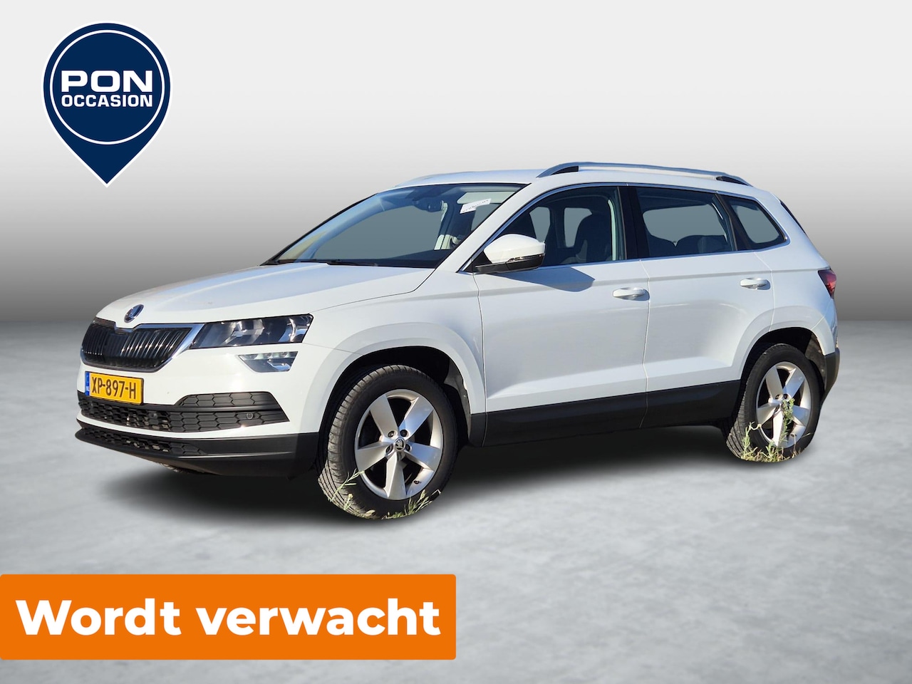 Skoda Karoq - 1.5 TSI 150 PK Ambition Business | WORDT VERWACHT | Parkeersensoren | ACC | Navigatie | 17 - AutoWereld.nl