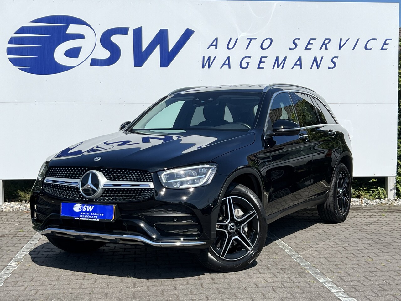 Mercedes-Benz GLC-klasse - 300e 4MATIC Business Solution AMG | Virtual Cockpit | Sfeerverlichting | Leder | Camera - AutoWereld.nl