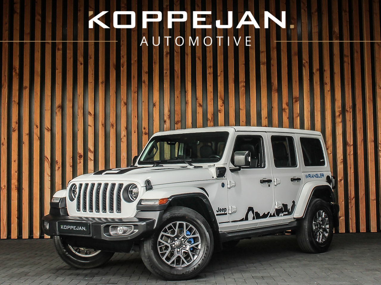 Jeep Wrangler Unlimited - 4xe 380 80th Anniversary Hybrid 380PK Automaat | ADAPTIVE CRUISE | STOELVERWARMING | STUUR - AutoWereld.nl