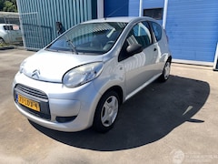 Citroën C1 - Hatchback 1.0 12V (1KR-FE(CFB))