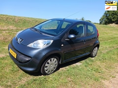 Peugeot 107 - 1.0i 12V XR 5-drs Airco Electr. Ramen CV Deurvergr. APK 07-2025