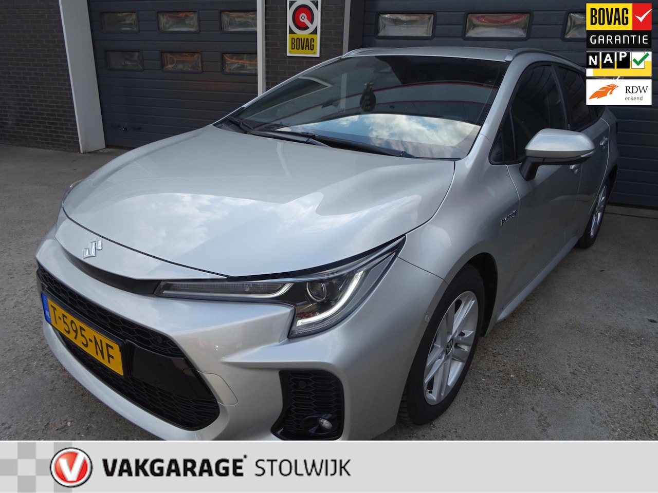 Suzuki Swace - 1.8 Hybrid Select toyota corolla, rijklaarprijs - AutoWereld.nl