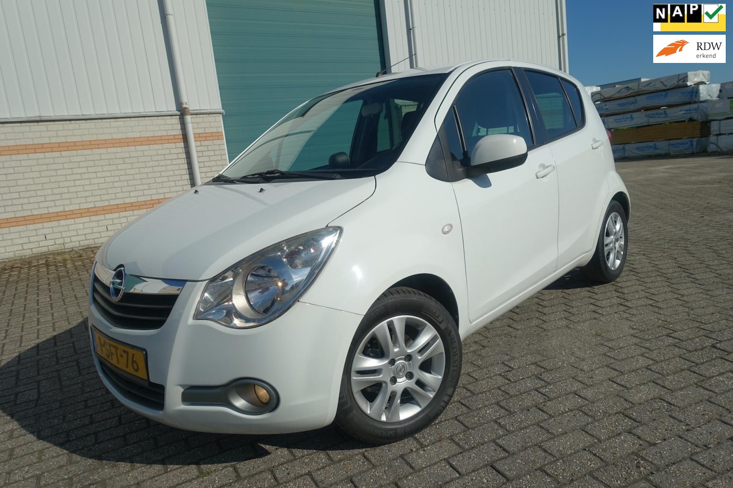 Opel Agila - 1.0 Berlin - airco - lm velgen - elec. ramen - AutoWereld.nl