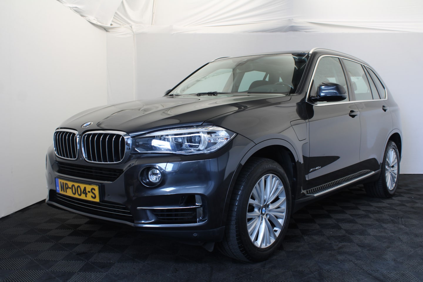 BMW X5 - xDrive40e High Executive |Pano|Camera|Navi| - AutoWereld.nl