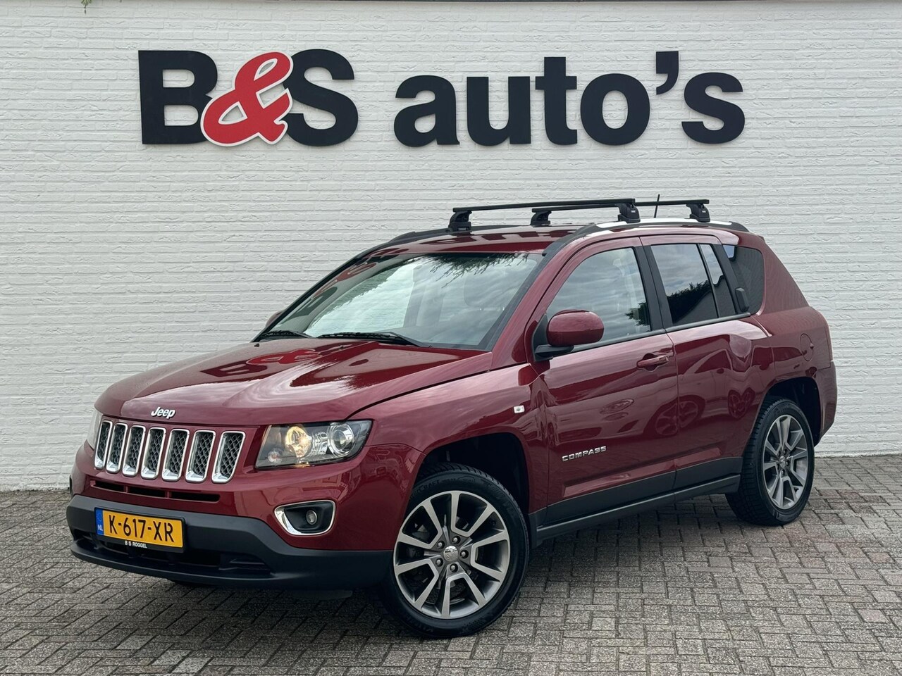 Jeep Compass - 2.0 Limited Automaat LPG Camera Leder Navigatie Trekhaak Dakdragers Cruise - AutoWereld.nl