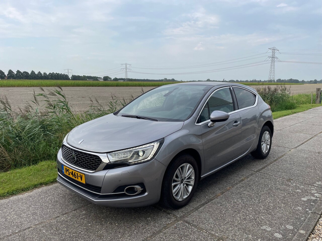 DS 4 - 1.2 PureTech Chic 1.2 PureTech Chic - AutoWereld.nl