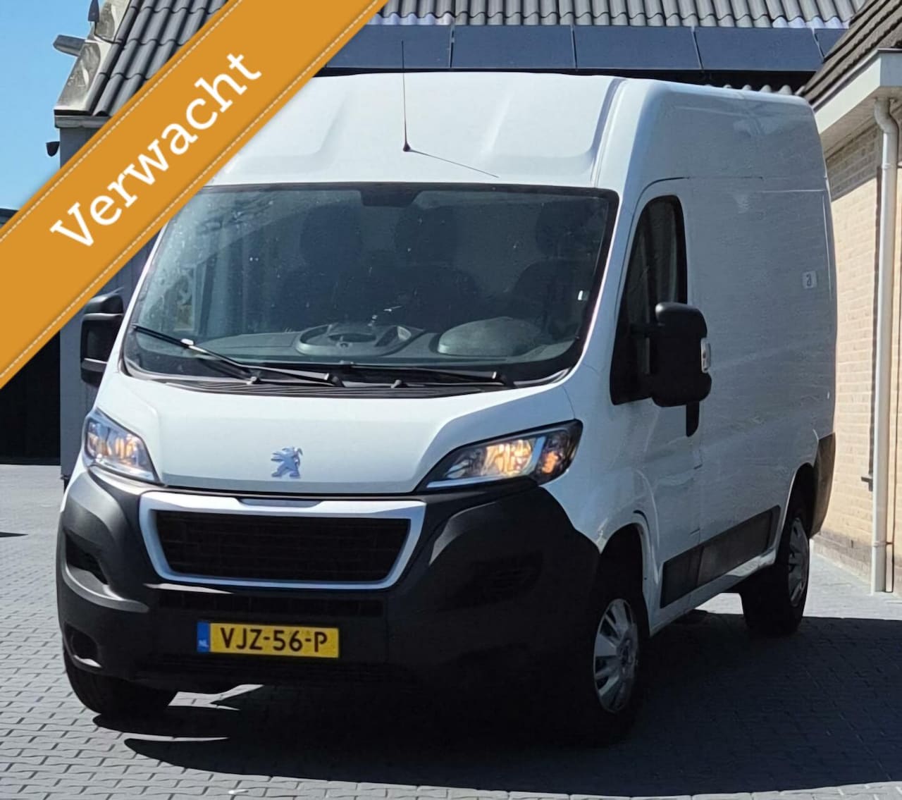 Peugeot Boxer - Bestel 330 2.2 BlueHDi 140 L2H2 Asphalt| Luxe| - AutoWereld.nl