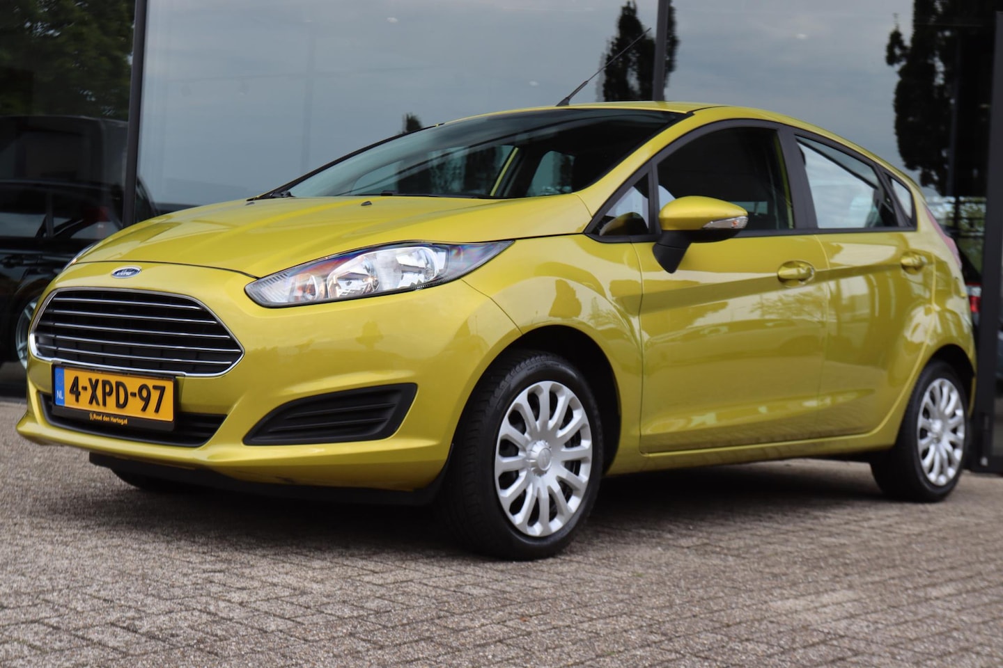 Ford Fiesta - 1.0 5-DEURS STYLE *73.161 KM!* NAP | NAVI | AIRCO - AutoWereld.nl