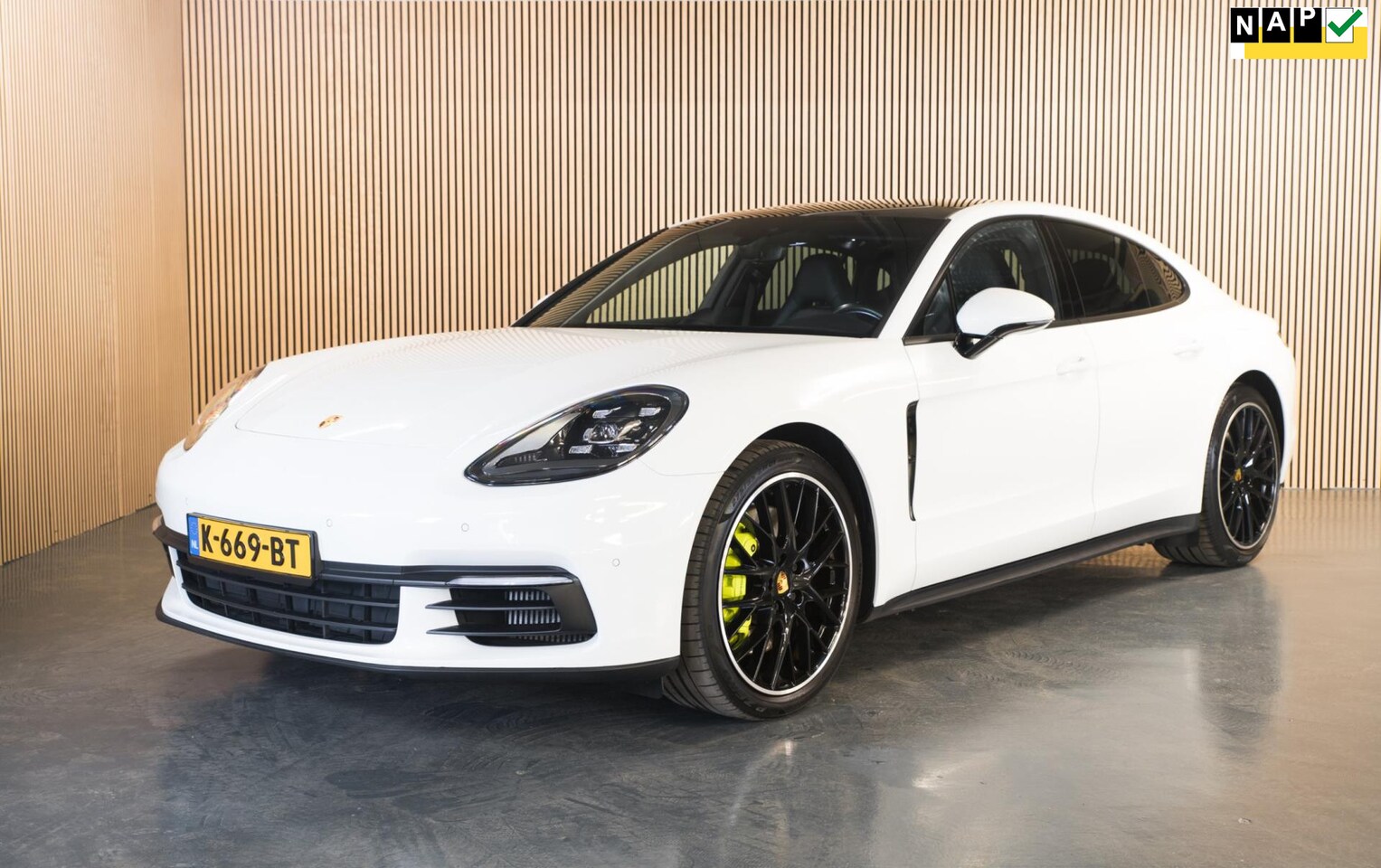 Porsche Panamera - 2.9 4 E-Hybrid 74.000KM, BJ 2017 - AutoWereld.nl