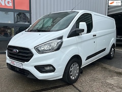 Ford Transit Custom - 300 2.0 TDCI L2H1 Trend| Airco| Cruise Control|Carplay|3 Persoons|Automaat