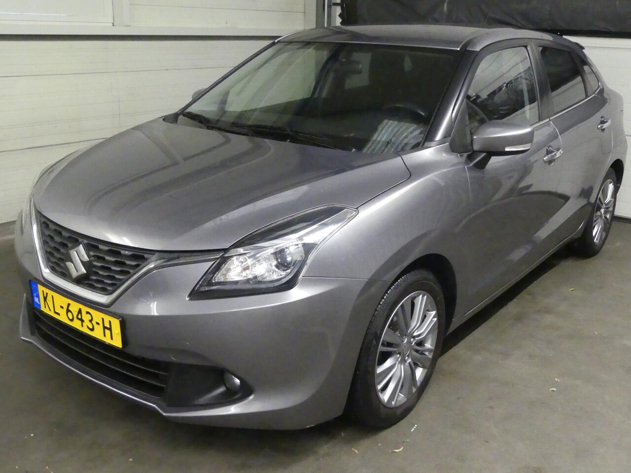 Suzuki Baleno - 1.2 Smart Hybrid High Executive - Navigatie - AutoWereld.nl