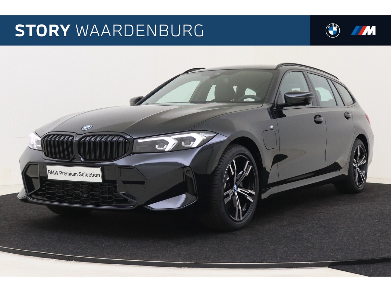 BMW 3-serie Touring - 320e M Sport Automaat / Trekhaak / Sportstoelen / Live Cockpit Plus / Widescreen Display / - AutoWereld.nl