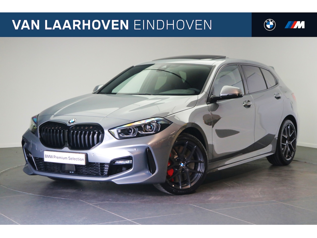 BMW 1-serie - 120i High Executive M Sport Automaat / Panoramadak / Adaptieve LED / M Sportstoelen / Park - AutoWereld.nl