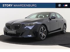 BMW i5 - eDrive40 High Executive M Sport / Adaptieve LED / Parking Assistant Plus / Stoelventilatie