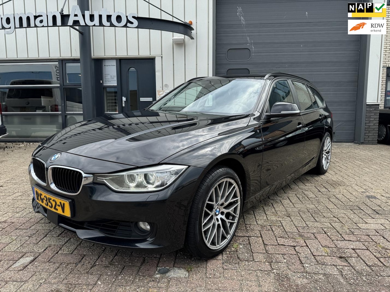 BMW 3-serie Touring - 330d xDrive High Executive 330d xDrive High Executive - AutoWereld.nl