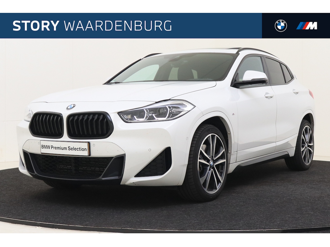 BMW X2 - xDrive20i M Sport Automaat / Panoramadak / Trekhaak / Achteruitrijcamera / Active Cruise C - AutoWereld.nl