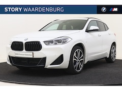 BMW X2 - xDrive20i M Sport Automaat / Panoramadak / Trekhaak / Achteruitrijcamera / Active Cruise C