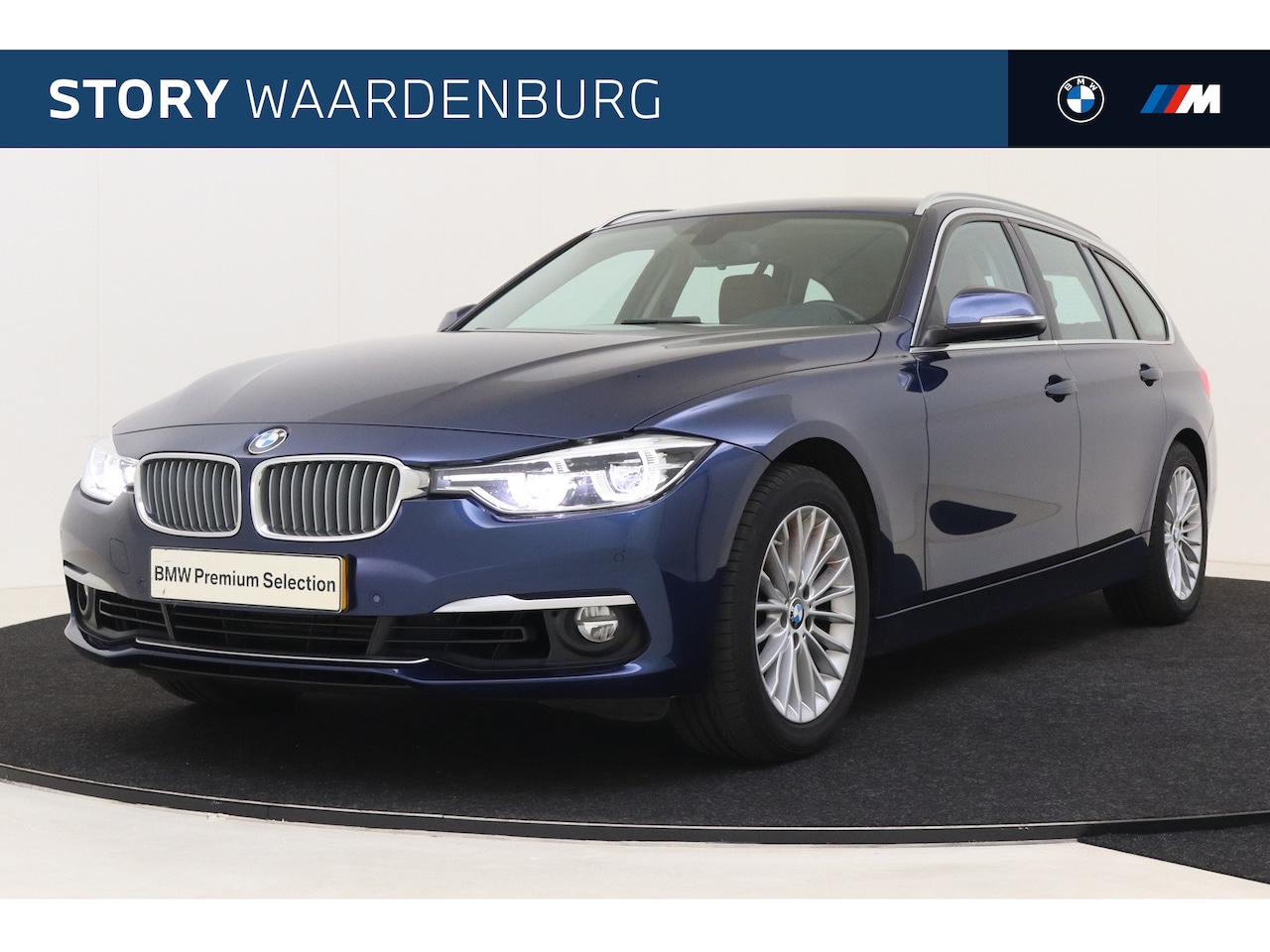 BMW 3-serie Touring - 318i Executive Luxury Automaat / LED / Navigatie Professional / Stoelverwarming / PDC voor - AutoWereld.nl