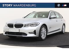 BMW 3-serie Touring - 320i High Executive Automaat / LED / Live Cockpit Professional / Cruise control / PDC / St