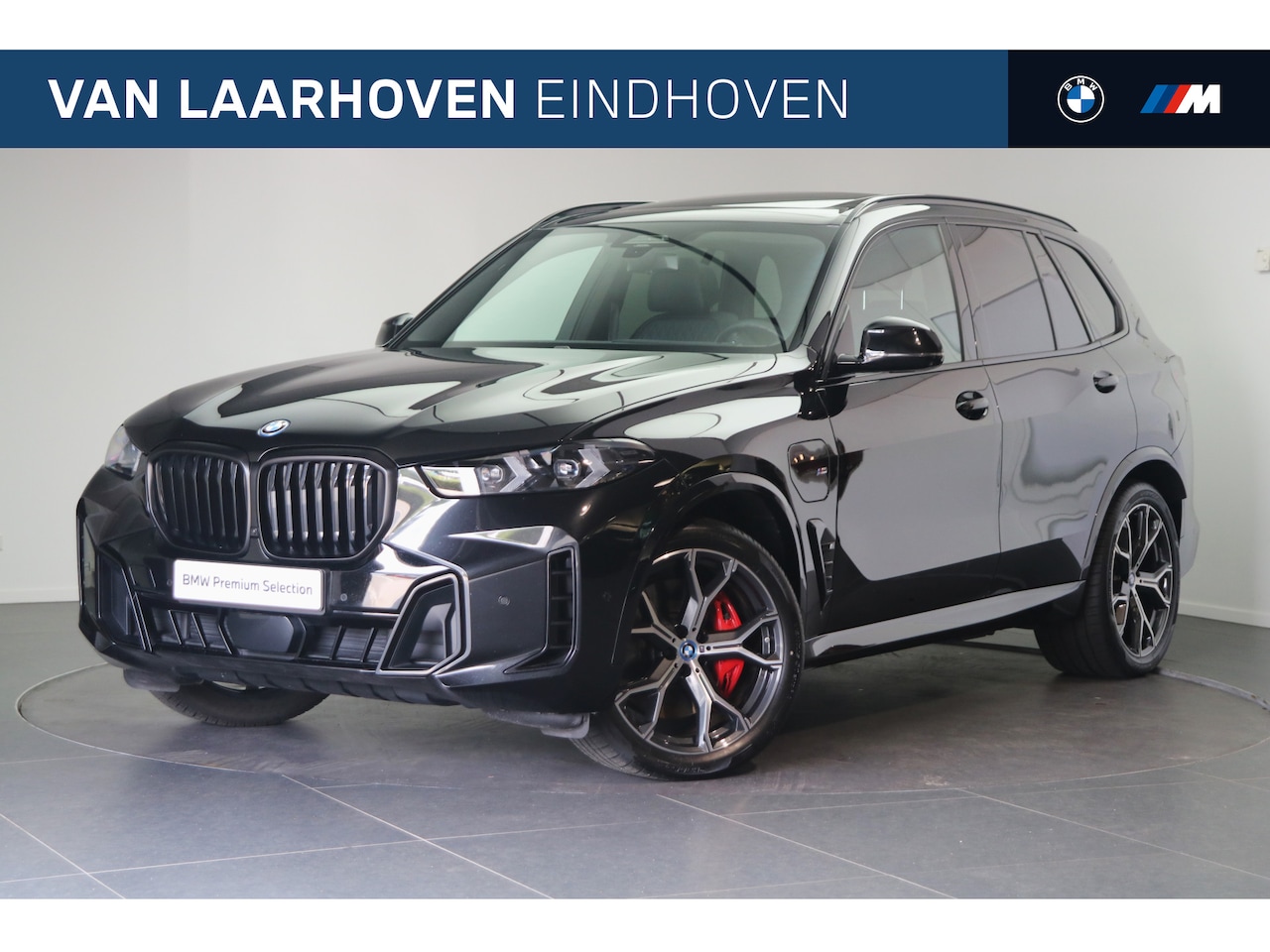 BMW X5 - xDrive50e High Executive M Sport Automaat / Panoramadak / Adaptieve LED / Harman Kardon / - AutoWereld.nl