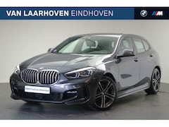 BMW 1-serie - 118i Executive M Sport Automaat / Sportstoelen / Stoelverwarming / M Sport steering / LED