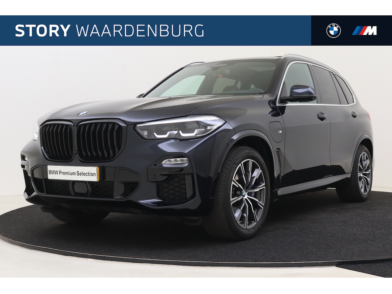 BMW X5 - xDrive45e High Executive M Sport Automaat / Panoramadak / Trekhaak / Comfortstoelen / Safe - AutoWereld.nl