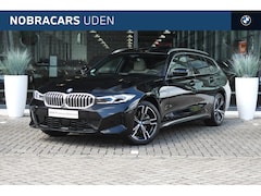 BMW 3-serie Touring - 330e High Executive M Sport Automaat / Panoramadak / Sportstoelen / Adaptieve LED / Adapti