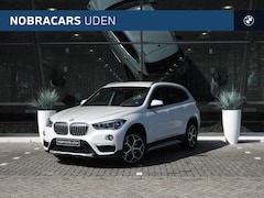 BMW X1 - sDrive20i High Executive xLine Automaat / Comfort Access / LED / Verwarmd stuurwiel / Stoe