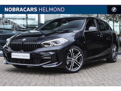 BMW 1-serie - 118i High Executive M Sport Automaat / Sportstoelen / LED / Comfort Access / M Sportonders