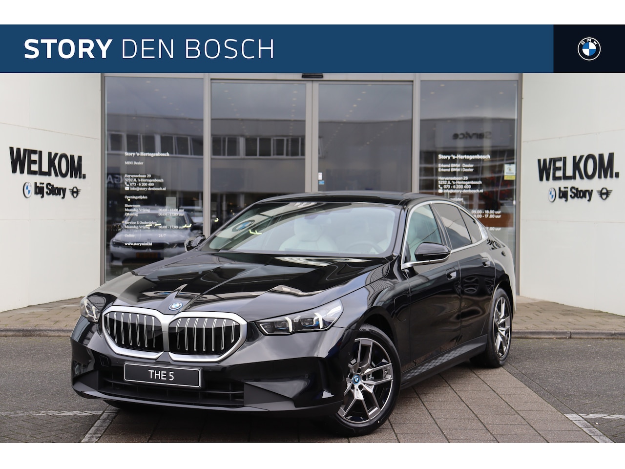 BMW 5-serie - 530e Automaat / Trekhaak / Adaptieve LED / Parking Assistant / Stoelverwarming / Driving A - AutoWereld.nl