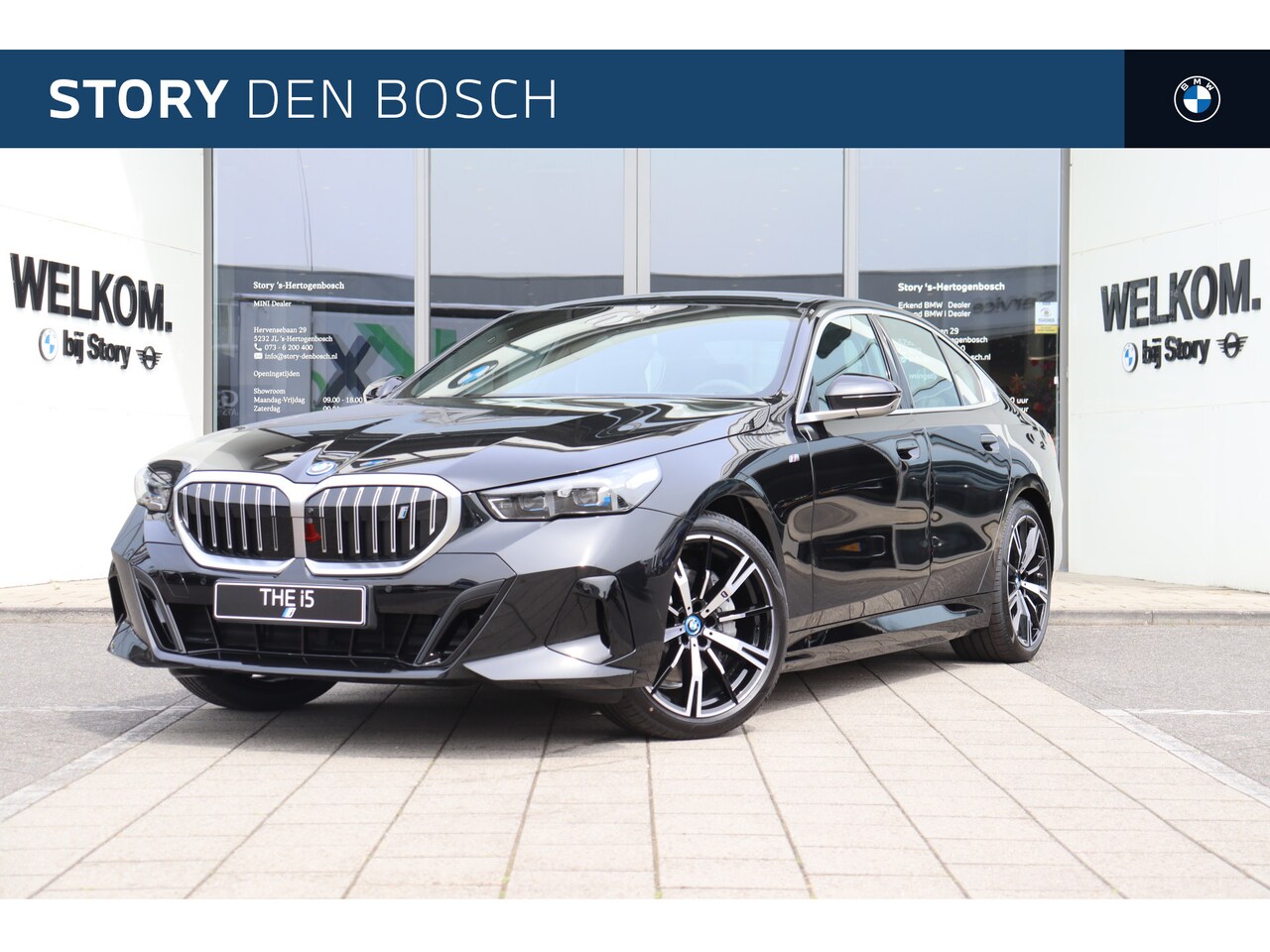 BMW i5 - eDrive40 High Executive M Sport 84 kWh / Panoramadak / Trekhaak / Parking Assistant Profes - AutoWereld.nl