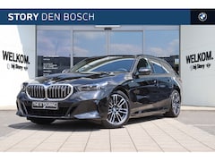 BMW i5 Touring - eDrive40 M Sport / Adaptieve LED / Parking Assistant / M Sportonderstel / Stoelverwarming