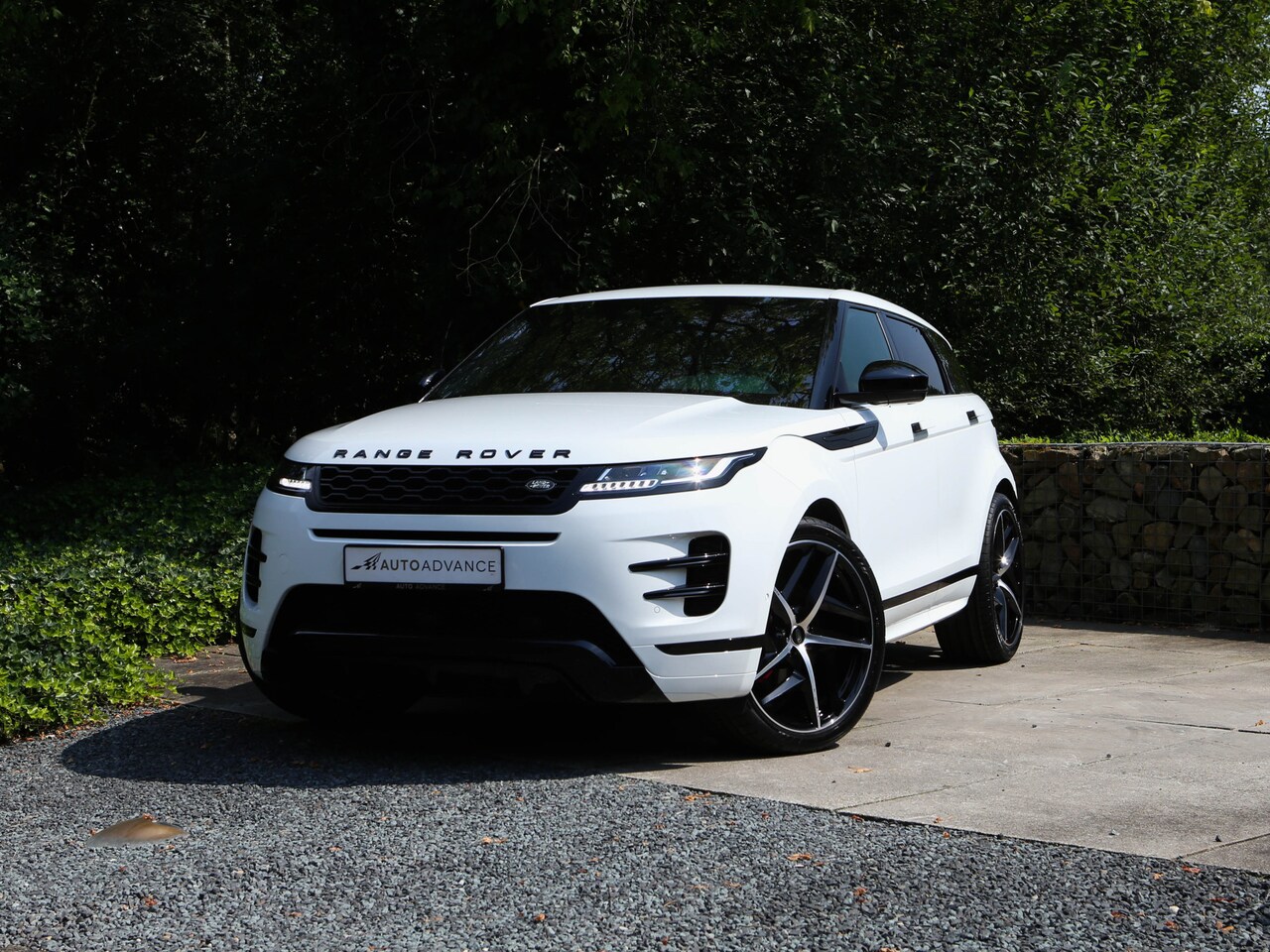 Land Rover Range Rover Evoque - 2.0 P200 R-Dynamic Kahn Chelsea Truck - AutoWereld.nl