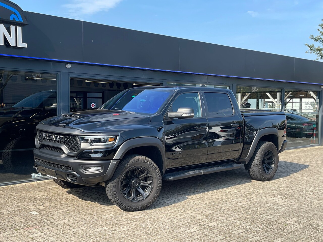 Dodge Ram 1500 - TRX MILLTEK/702PK/PANO/H&KAUDIO/4X4/320LGAS/BOMVOL! - AutoWereld.nl