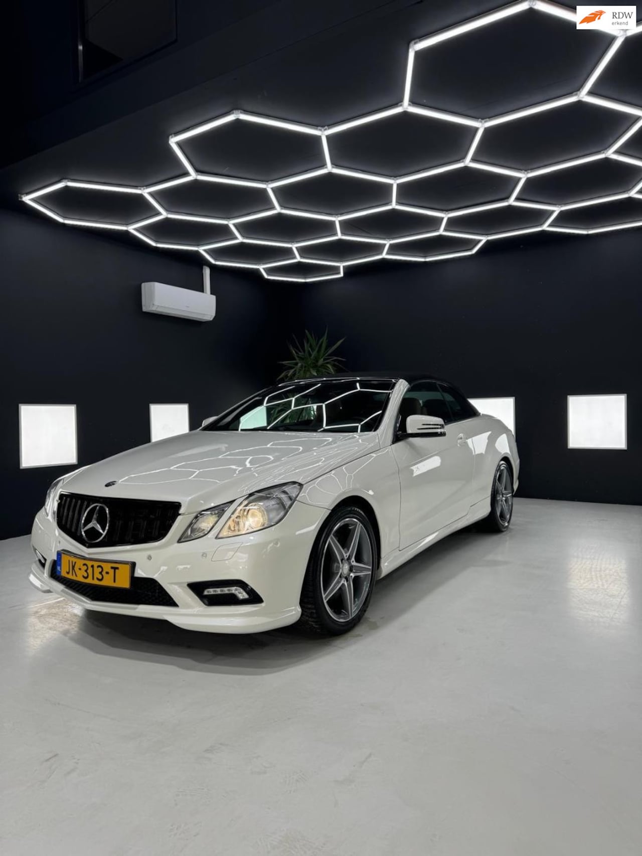 Mercedes-Benz E-klasse Cabrio - 500 met AMG pakket - AutoWereld.nl