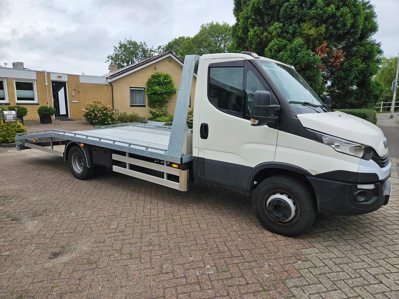 Iveco Daily - 70C17 3.0 435 70C17 3.0 435 - AutoWereld.nl