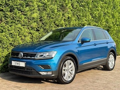 Volkswagen Tiguan - 1.5 TSI Highline CarPlay Panorama