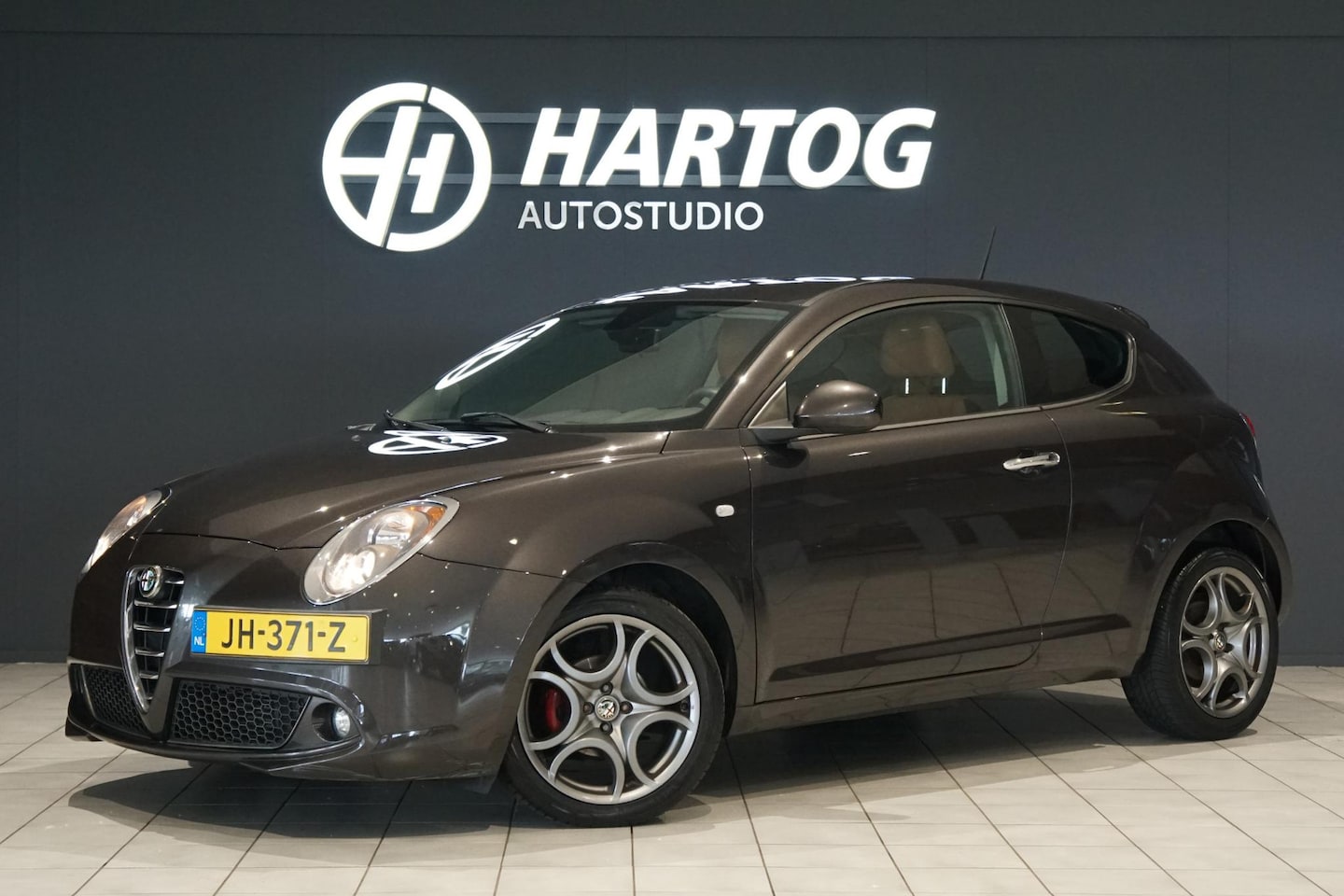 Alfa Romeo MiTo - 0.9 TwinAir Exclusive *EERSTE EIGENAAR* + LEDER / CRUISE CONTROL - AutoWereld.nl